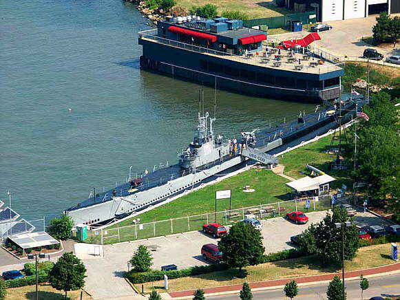 USS Cod SS224 in Cleveland OH - Click photo for larger view